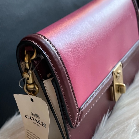 889 - Coach Hutton Clutch in Colorblock - Picture 2 of 14